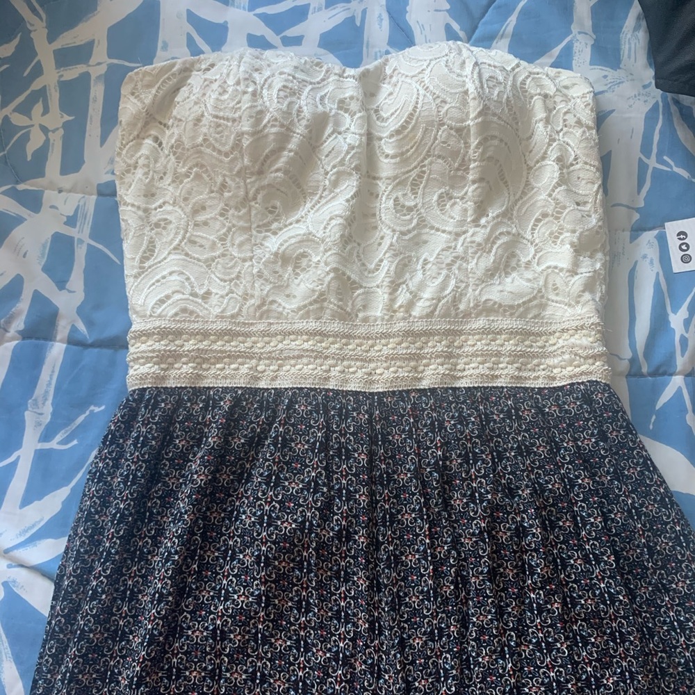 ROMPER - Picture 1 of 2